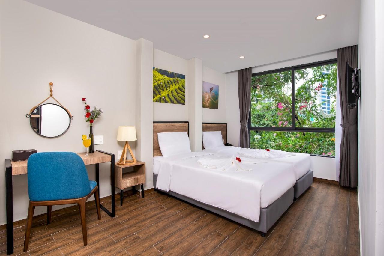 Golden Lotus Central Hotel Nha Trang Bagian luar foto