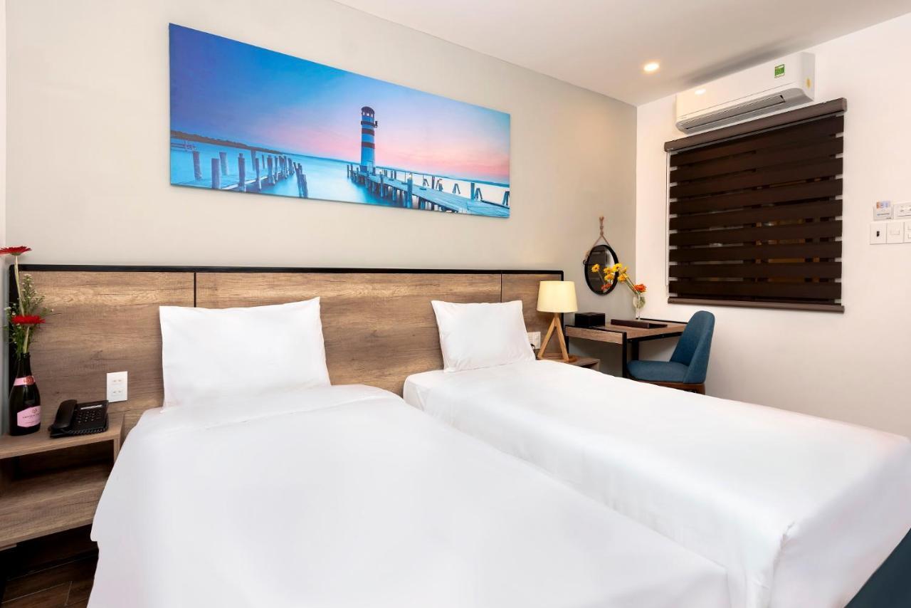 Golden Lotus Central Hotel Nha Trang Bagian luar foto