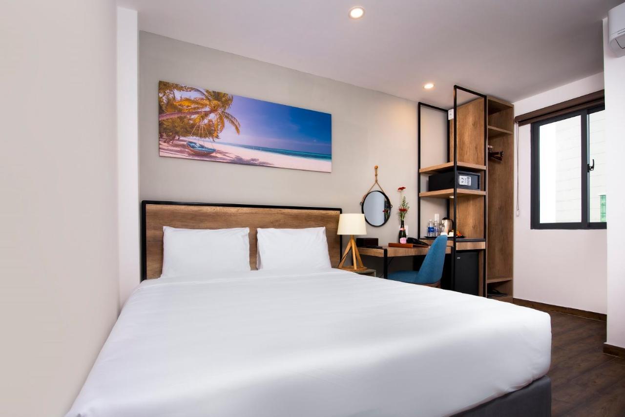 Golden Lotus Central Hotel Nha Trang Bagian luar foto